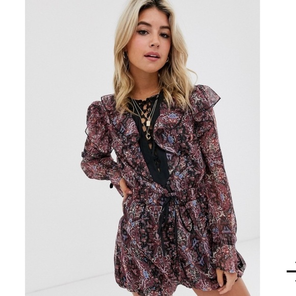 ASOS DESIGN ruffle romper  with ties in floral chiffon size 2 - Picture 2 of 14